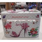 Kozepes-kozmetikai-taska-feher-magassarku