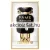 A Paco Rabanne Fame The Couture Edition EDP 80ml.jpg fotón a gyűjtői női parfüm látható egy elegáns, aranyszínű kerettel ellátott bemutató dobozban: az ikonikus robot formájú flakon fekete napszemüveggel, derekán fém Rabanne övvel és lógó R betűs medállal, testét pedig egy finom tapintású, sűrű fekete bunda borítja.