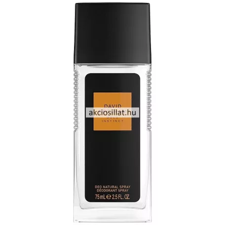 David Beckham Bold Instinct 75ml-es Deo Natural Spray álló, téglalap alakú átlátszó üvegcséje matt fekete kupakkal és fekete-narancssárga címkével.