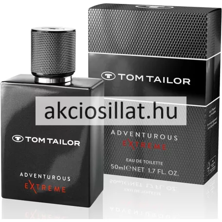 Tom Tailor Adventurous Extreme 50ml-es férfi parfüm álló szögletes matt fekete színű üvegflakonban fehér TOM TAILOR logóval és felirattal alatta ADVENTUROUS EXTREME jelöléssel ahol az Extreme szó piros színnel kiemelt a flakon tetején hengeres és apró pikkelymintás textúrájú fekete kupakkal mögötte pedig a hozzá tartozó kétrészes színezetű díszdoboz látható melynek felső része pikkelymintás fekete alsó része pedig sötétszürke hálómintás előlapján fehér akciosillat.hu vízjellel