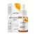 Sadoer Vitamin C Brightening Essence 30ml-es C-vitaminos világosító esszencia sárgásbarna színű üvegfiolában fehér pipettás kupakkal és fehér címkével melyen narancsszelet grafika látható valamint mellette a hozzá tartozó fehér díszdoboz
